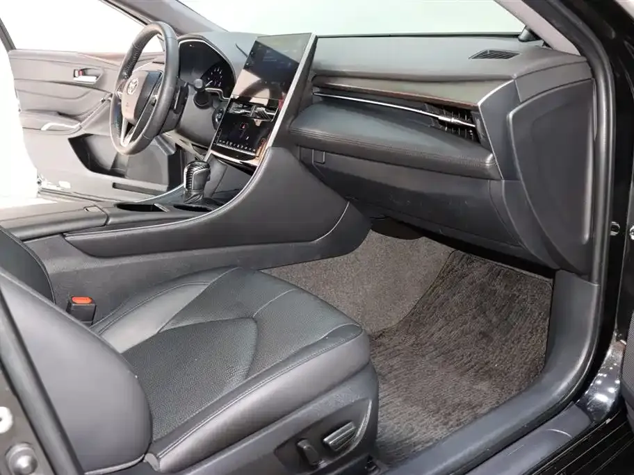 Toyota Avalon 2022 из CN, фото 7