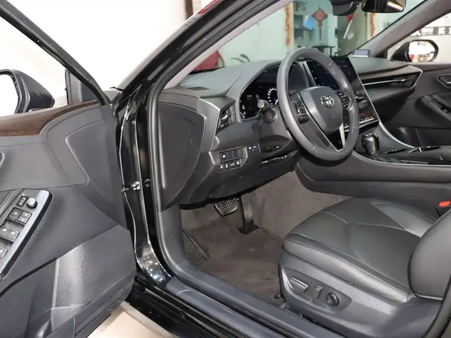 Toyota Avalon 2022 из CN, фото 6