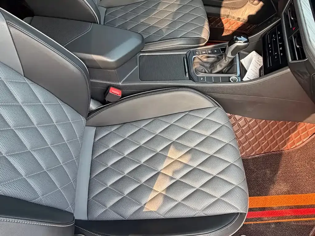 Volkswagen Sagitar 2023 из CN, фото 9