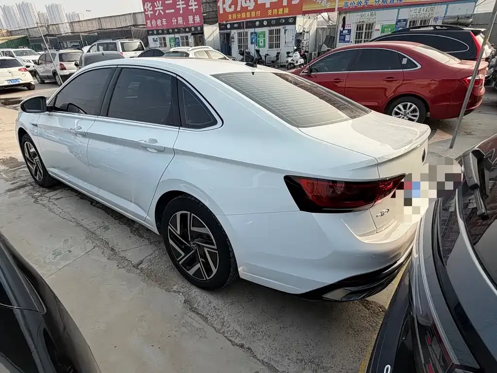 Volkswagen Sagitar 2023 из CN, фото 2