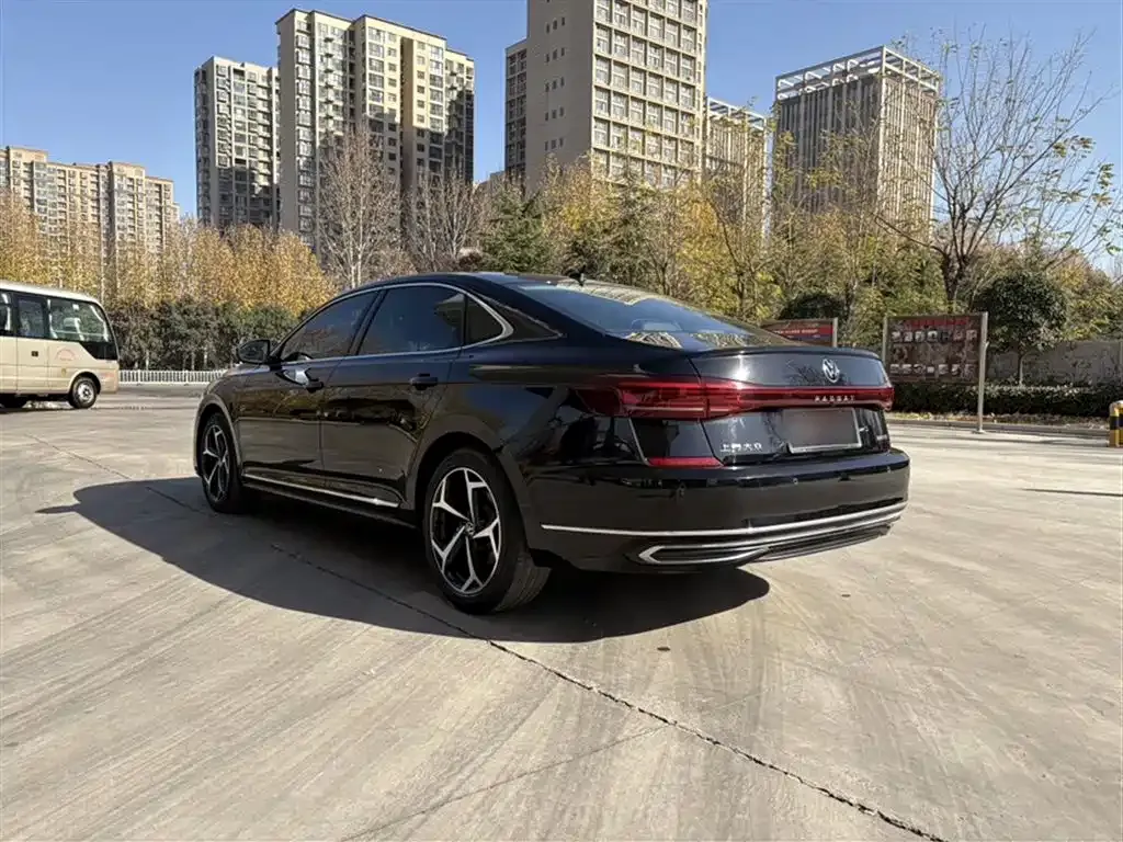 Volkswagen Passat 2024 из CN, фото 10