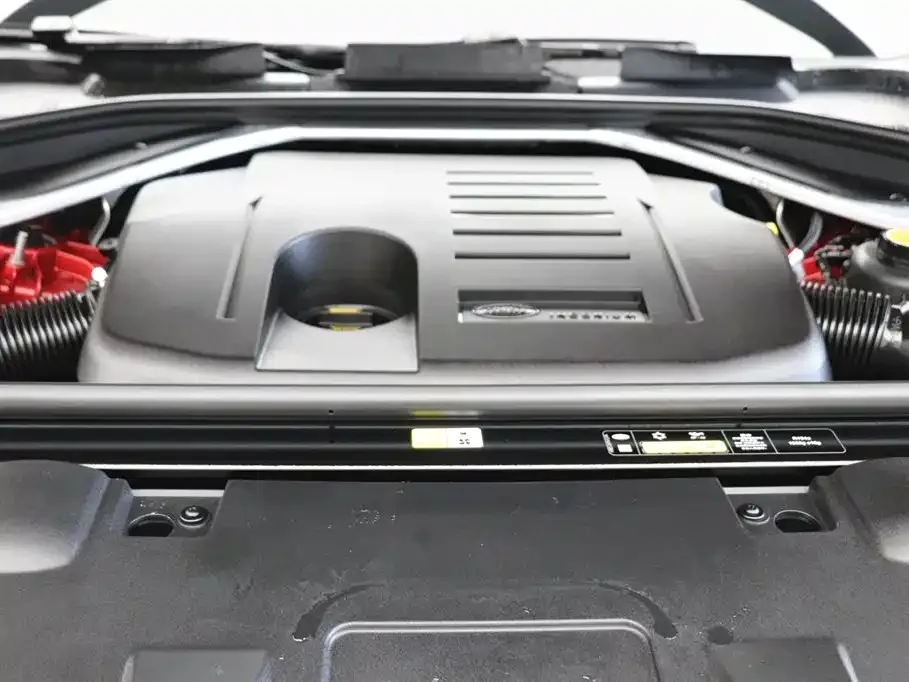 Land Rover Sport PHEV 2024 из CN, фото 8