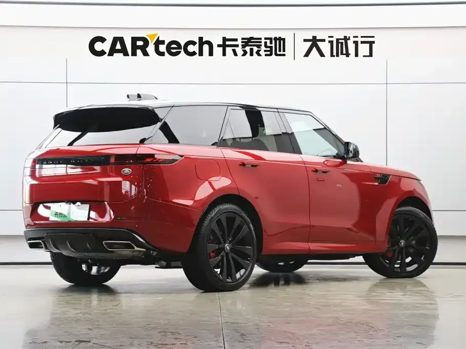 Land Rover Sport PHEV 2024 из CN, фото 9
