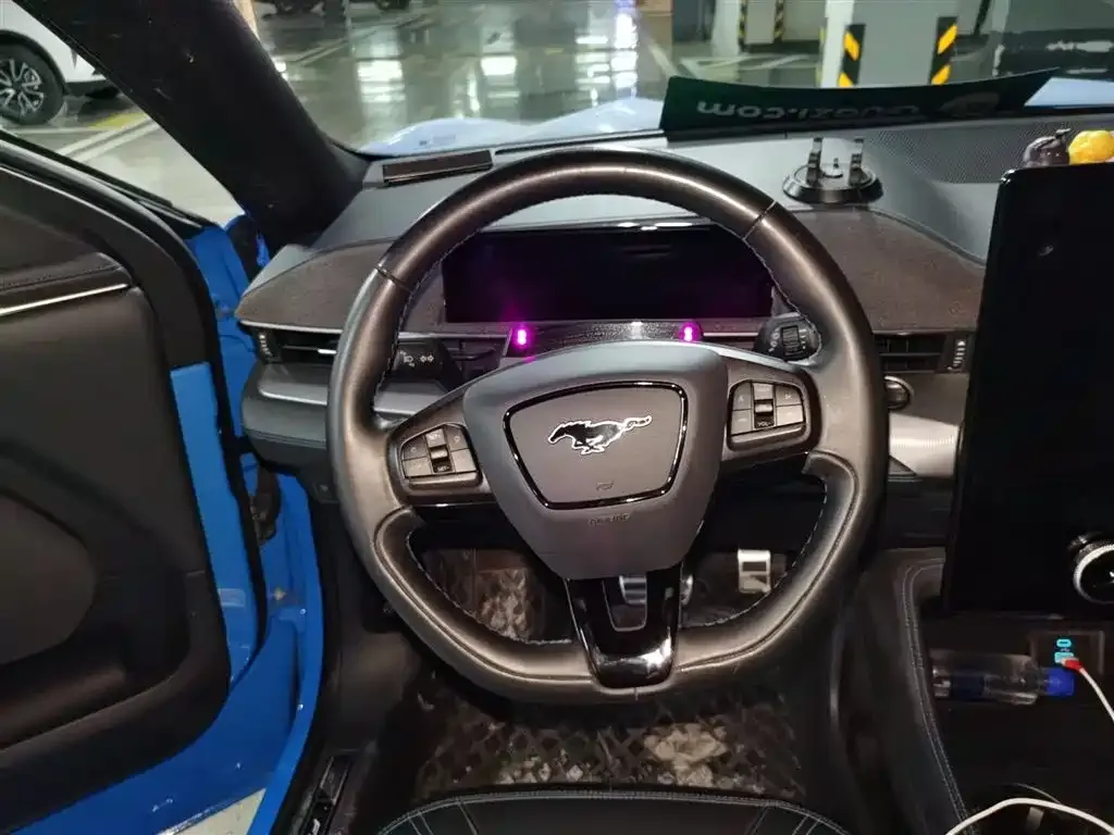 Ford Mustang Mach-E 2022 из CN, фото 8