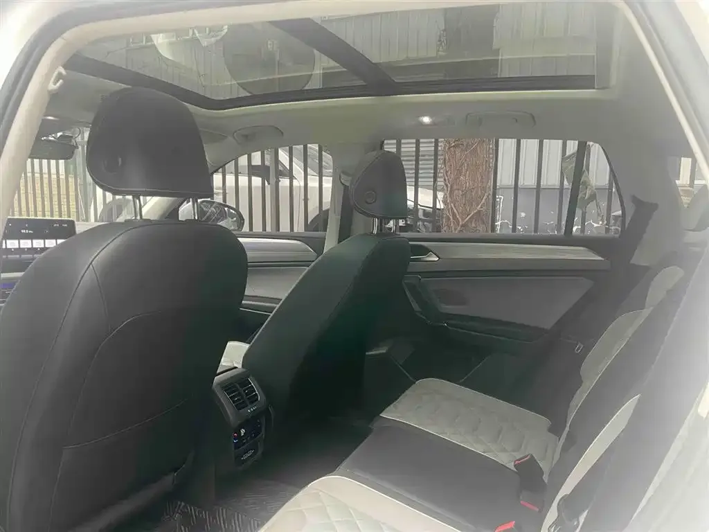 Volkswagen Tayron 2023 из CN, фото 2