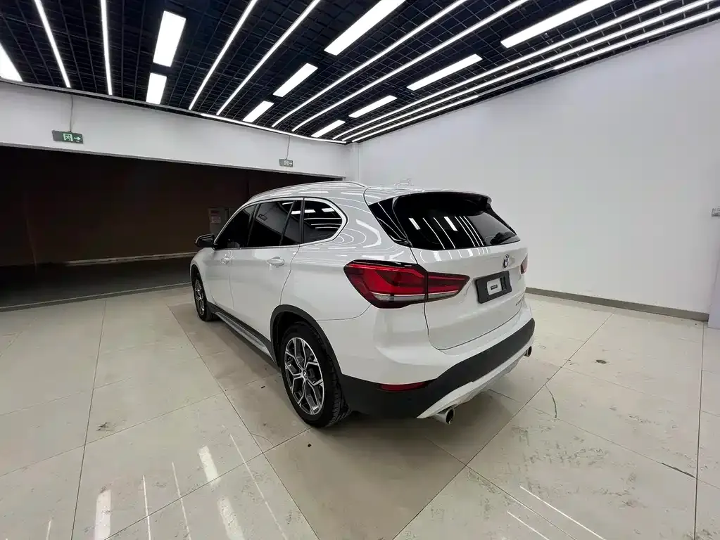 BMW X1 2021 из CN, фото 10