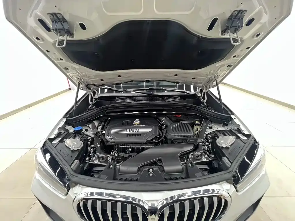BMW X1 2021 из CN, фото 7