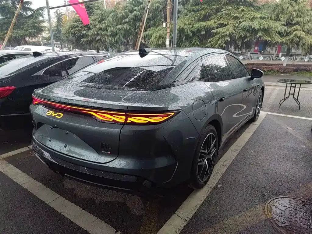 BYD Han L 2025 из CN, фото 9