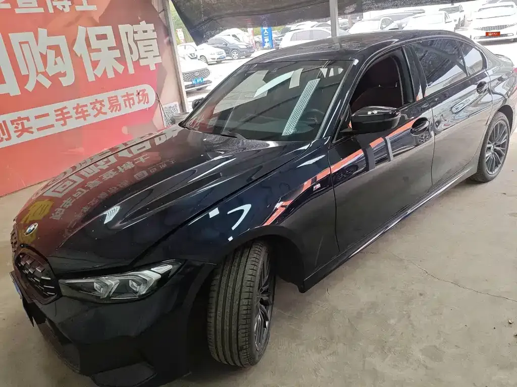 BMW 3 Series 2023 из CN, фото 1