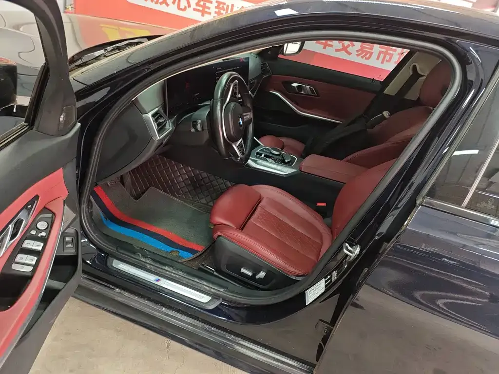 BMW 3 Series 2023 из CN, фото 7