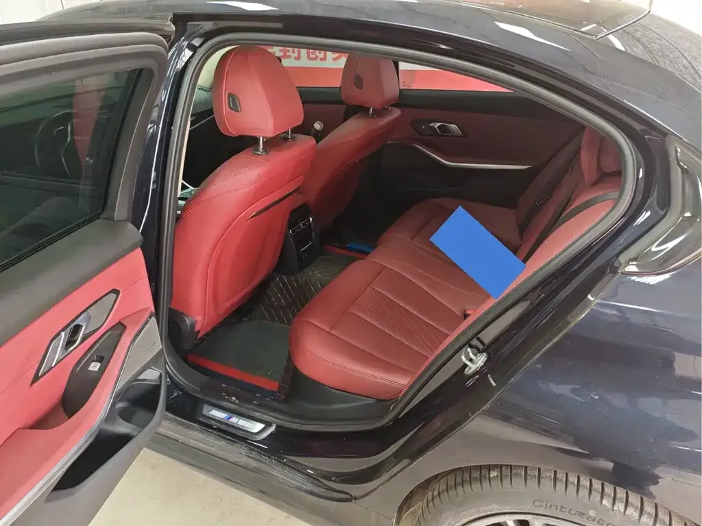 BMW 3 Series 2023 из CN, фото 3