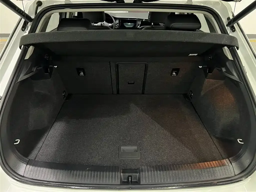 Volkswagen T-Roc 2022 из CN, фото 10