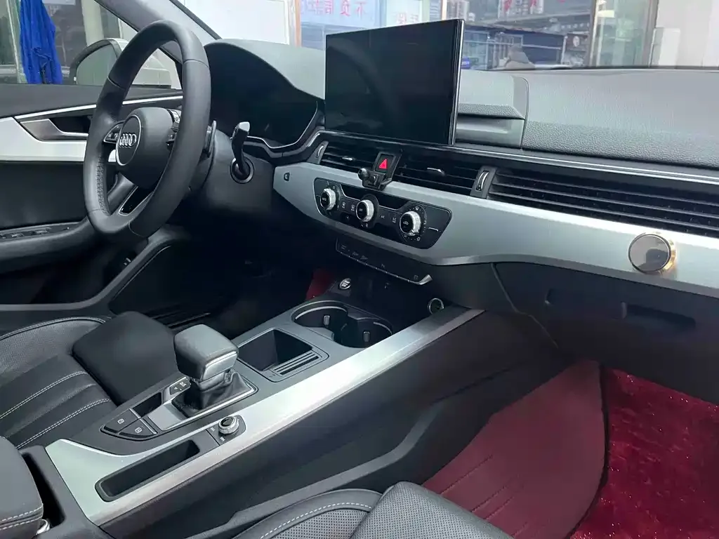 Audi A4L 2025 из CN, фото 6