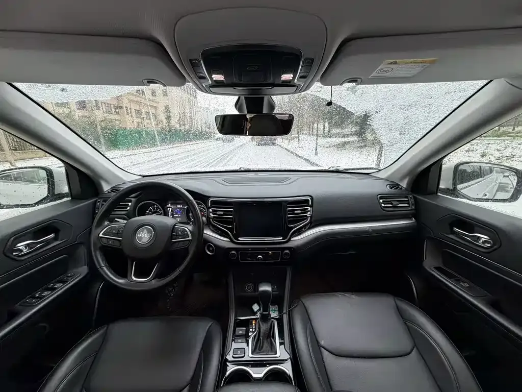 Jeep Grand Commander 2022 из CN, фото 6