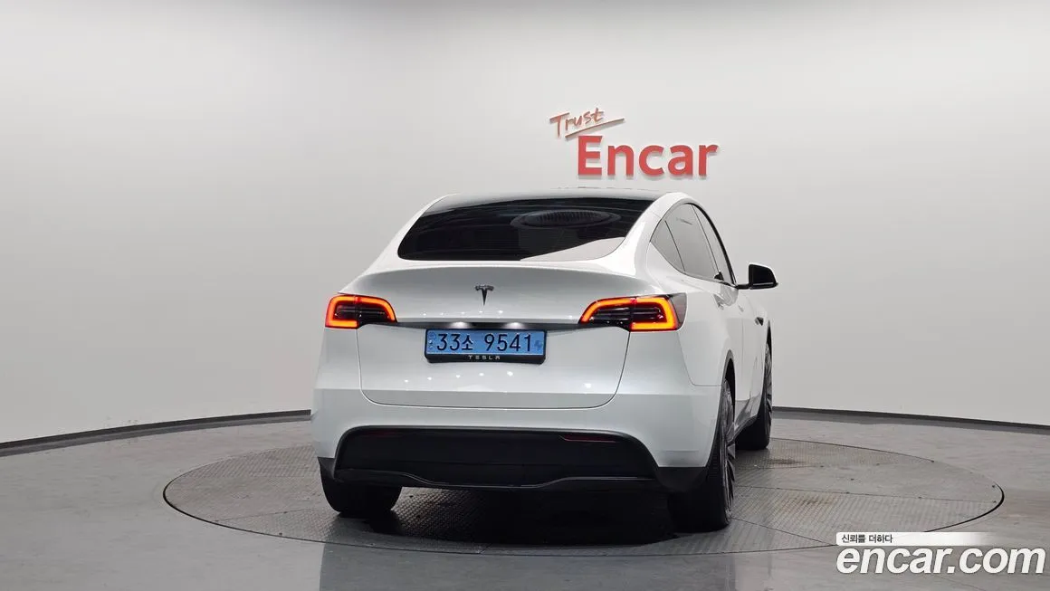 Tesla Model Y 2024 из KR, фото 8