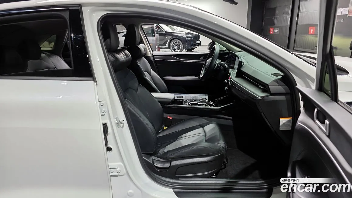 Kia K5 2024 из KR, фото 2
