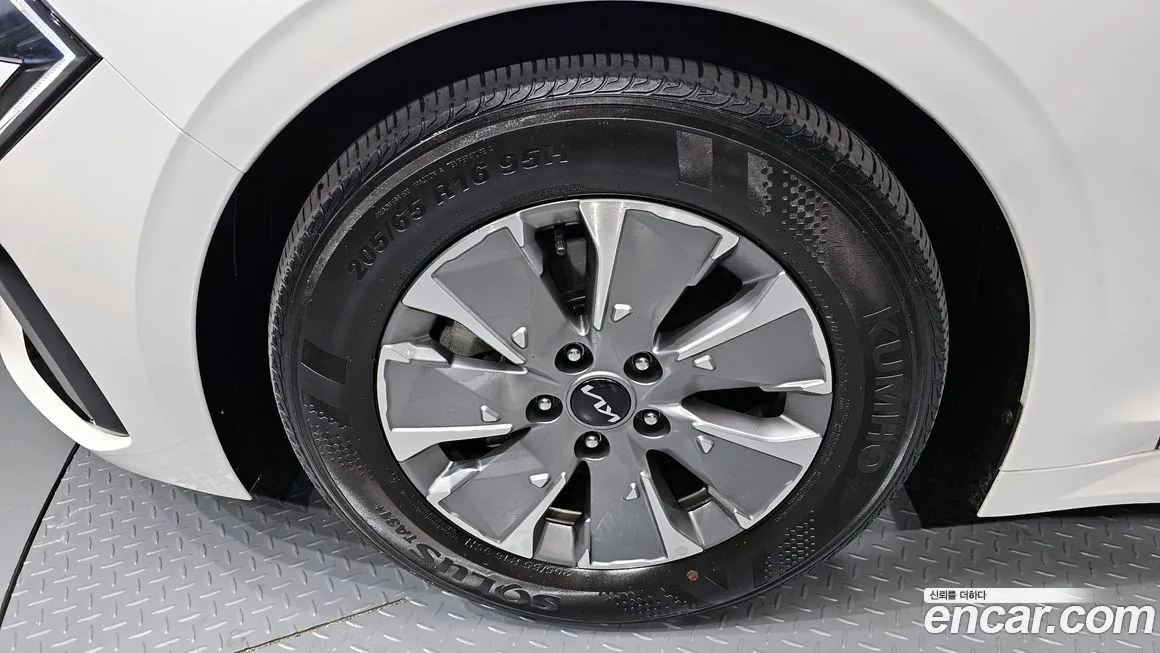 Kia K5 2024 из KR, фото 8
