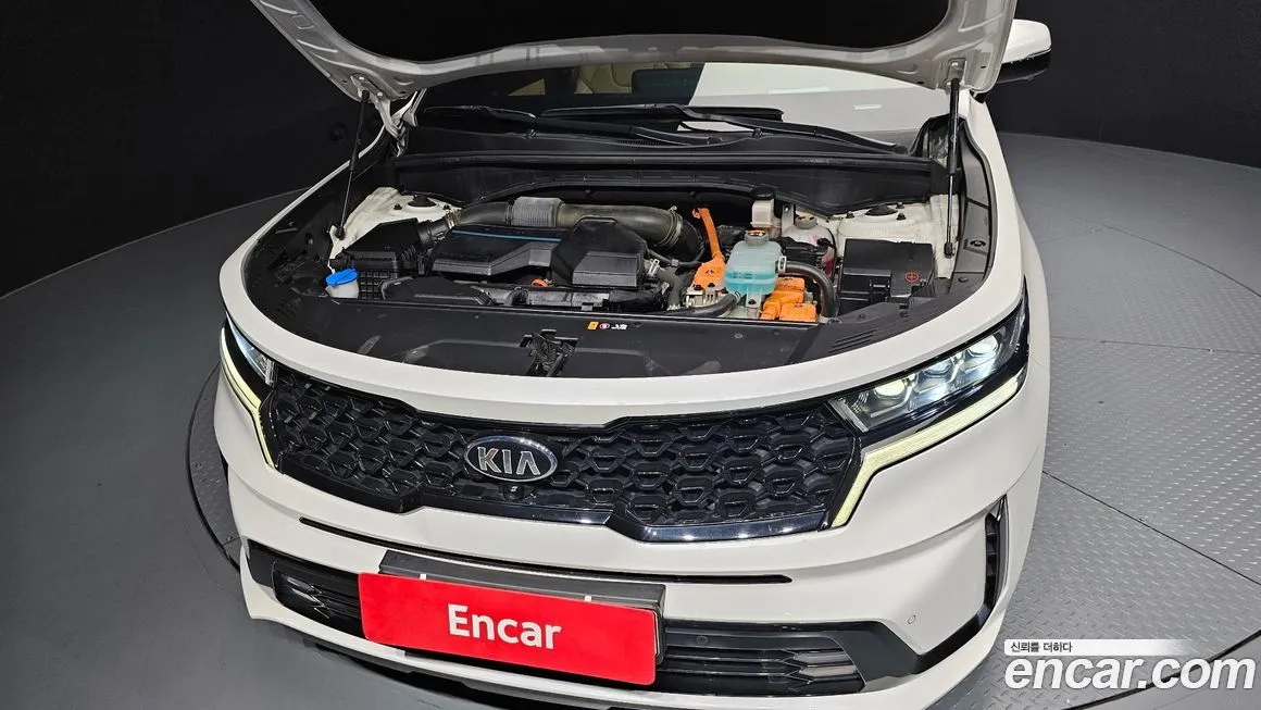 Kia Sorento — фото 8