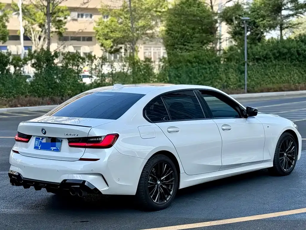 BMW 3 Series — фото 4