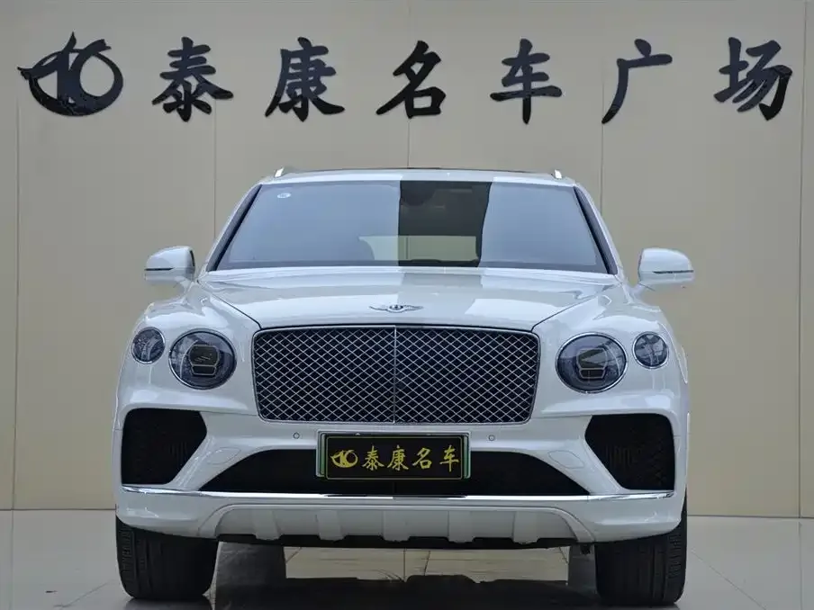 Bentley Bentayga PHEV 2024 из CN, фото 5