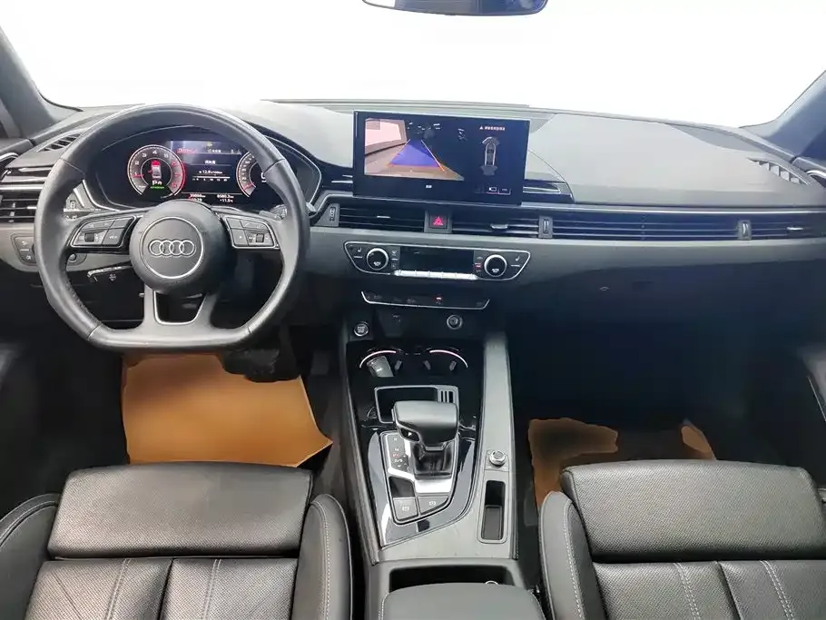 Audi A4L 2023 из CN, фото 9