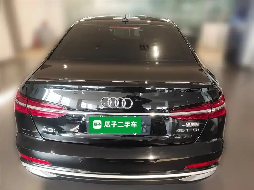 Audi A6L 2023 из CN, фото 10