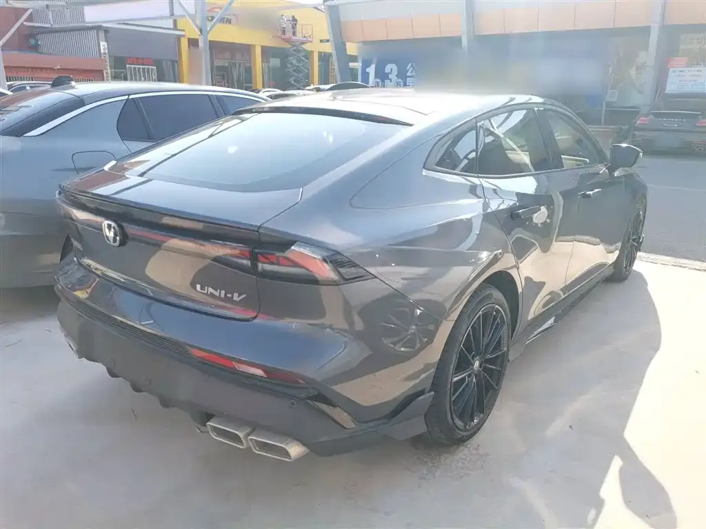 Changan UNI-V 2024 из CN, фото 8