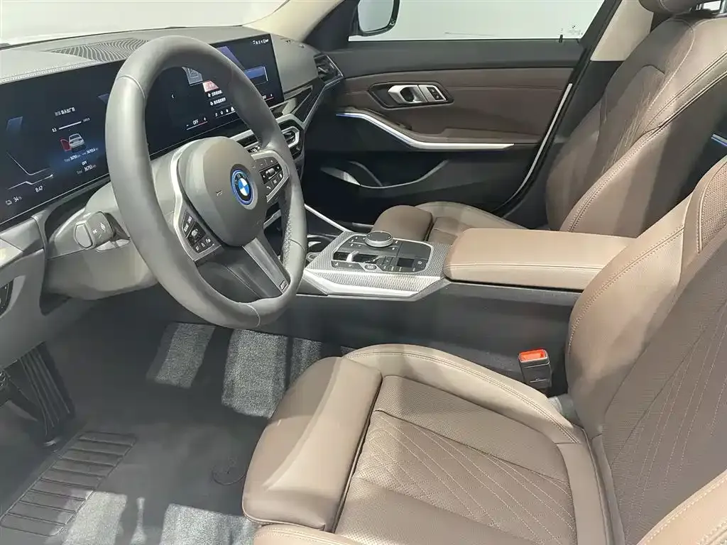 BMW i3 2024 из CN, фото 9