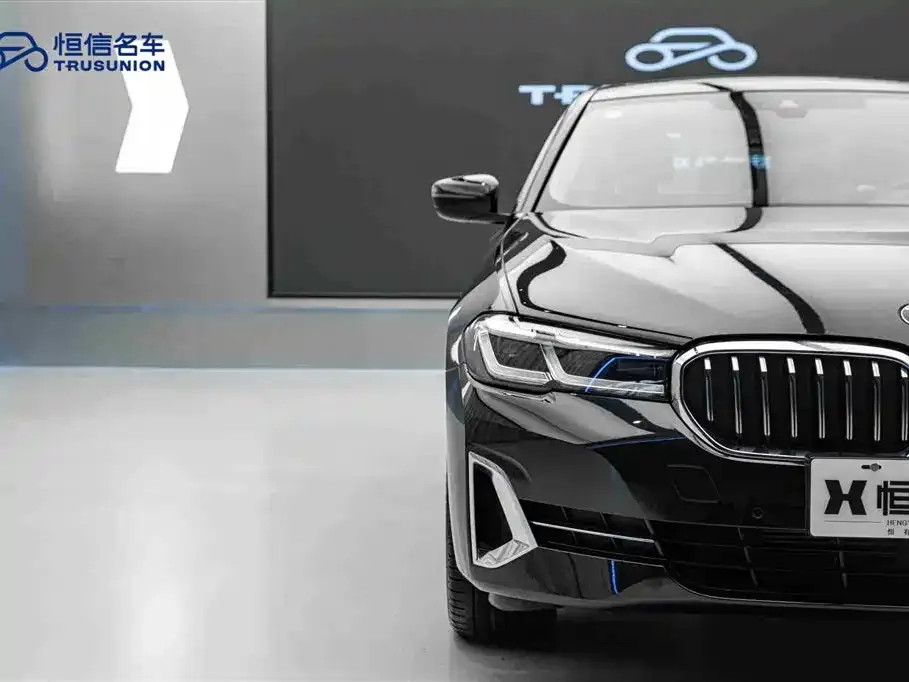 BMW 5 Series 2024 из CN, фото 3