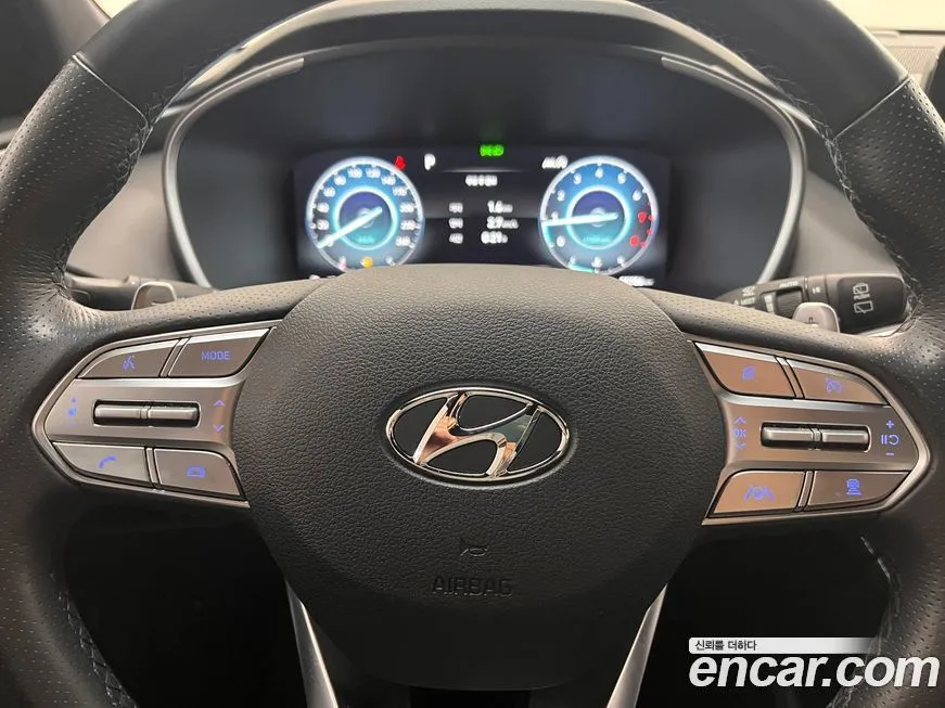 Hyundai Santafe — фото 8