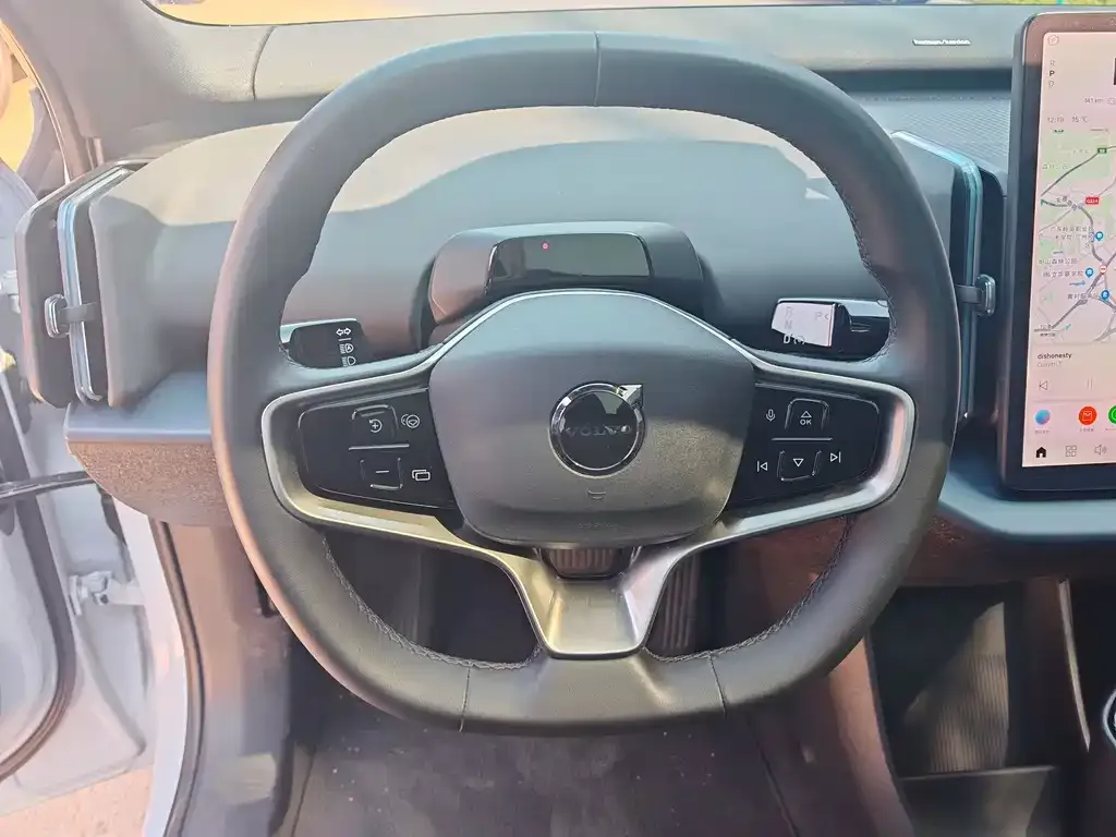 Volvo EX30 2025 из CN, фото 9