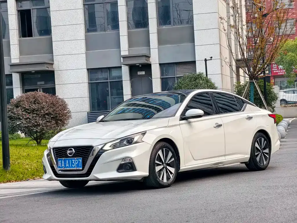 Nissan Teana 2023 из CN, фото 1