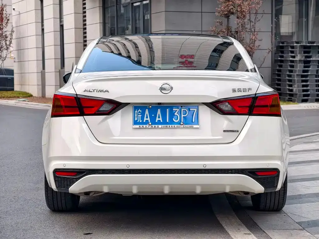 Nissan Teana 2023 из CN, фото 4