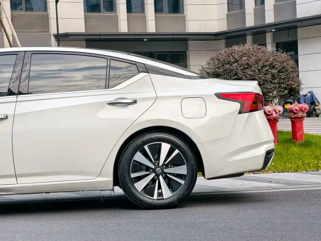 Nissan Teana 2023 из CN, фото 7