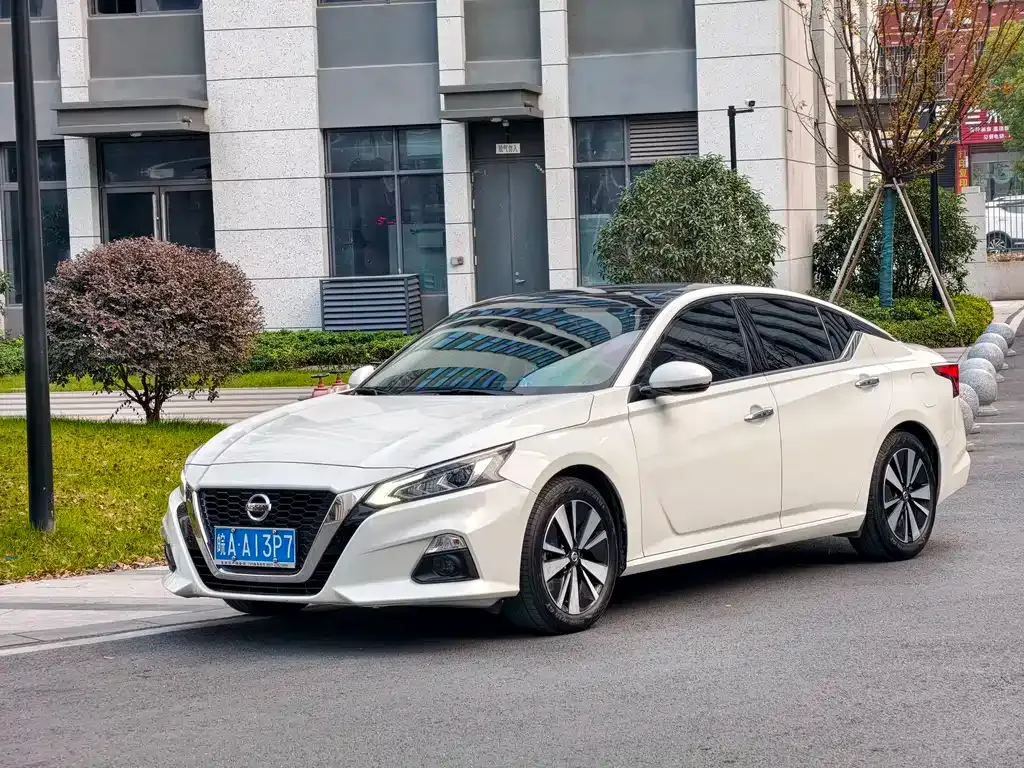 Nissan Teana 2023 из CN, фото 8