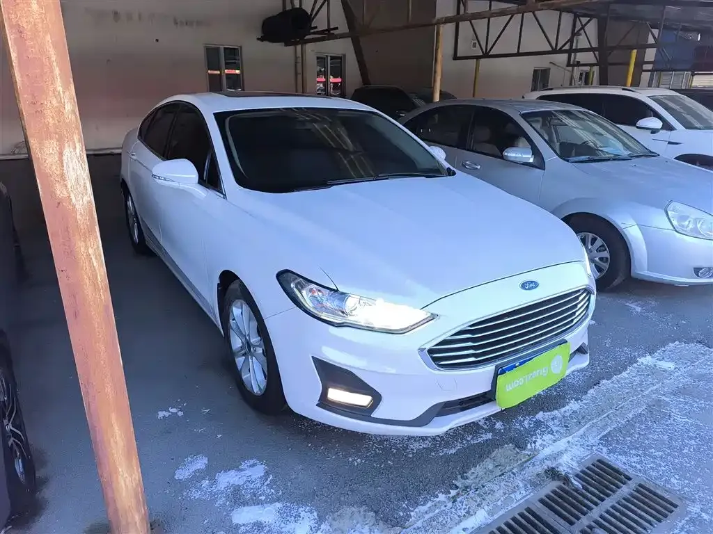 Ford Mondeo 2021 из CN, фото 4