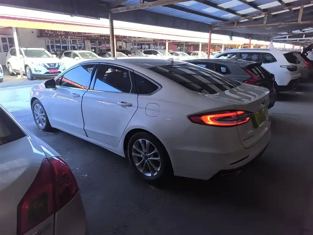 Ford Mondeo 2021 из CN, фото 5