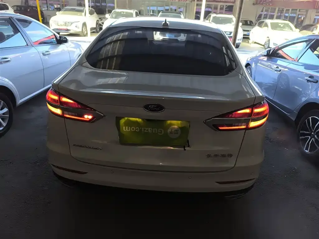 Ford Mondeo 2021 из CN, фото 6