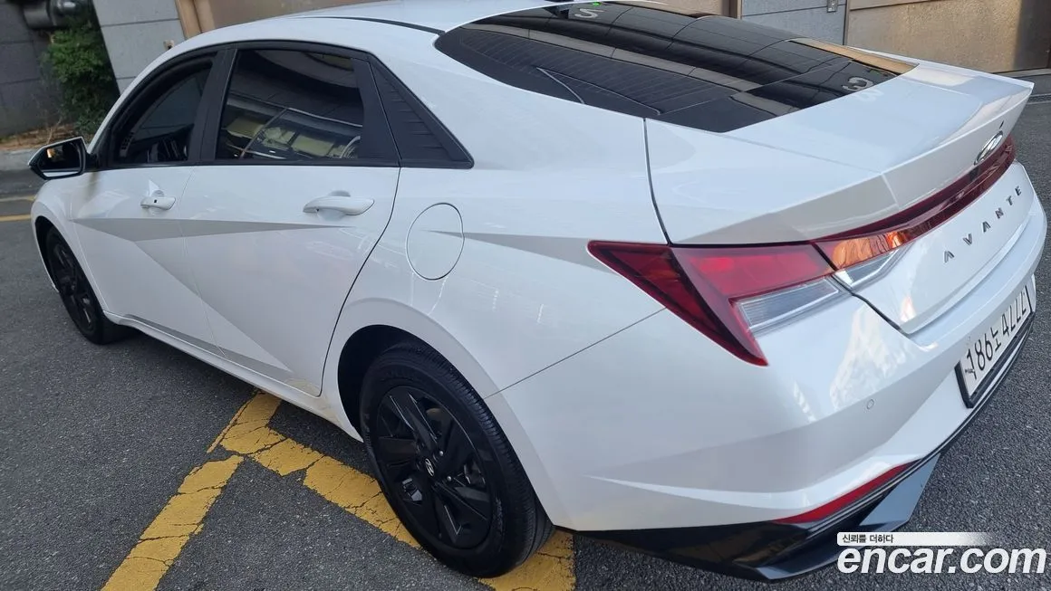 Hyundai AVANTE 2023 из KR, фото 10