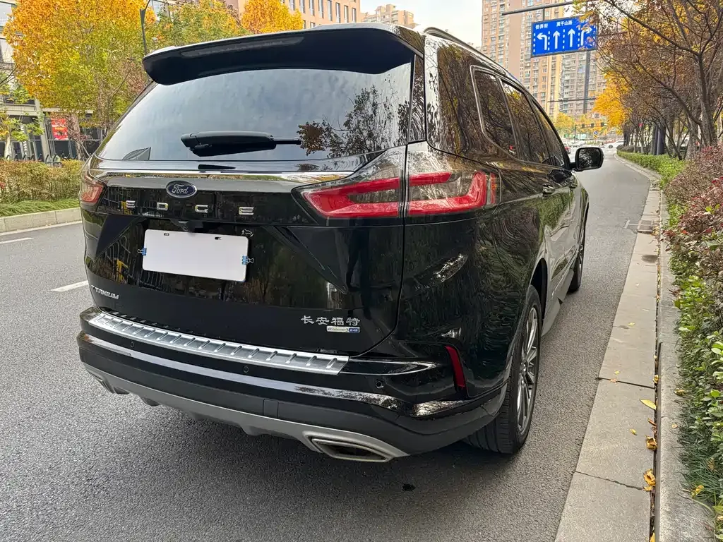 Ford Edge 2022 из CN, фото 5