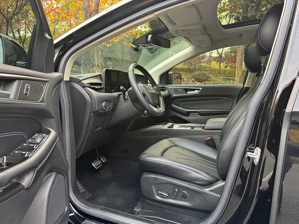 Ford Edge 2022 из CN, фото 8