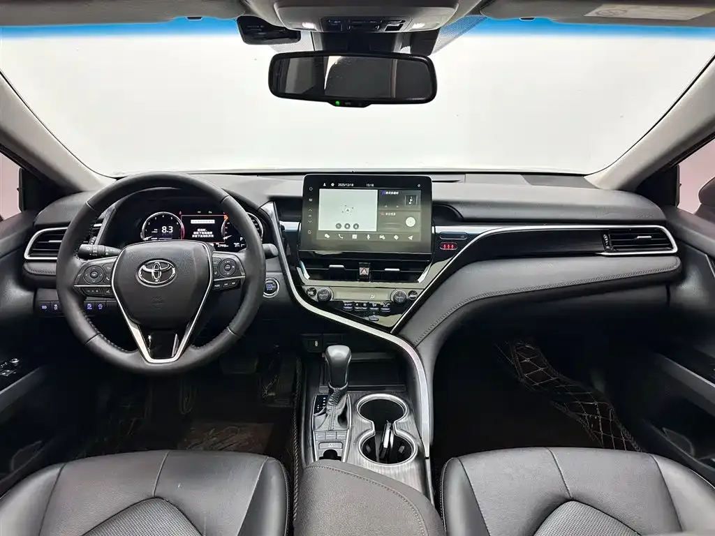 Toyota Camry 2022 из CN, фото 9