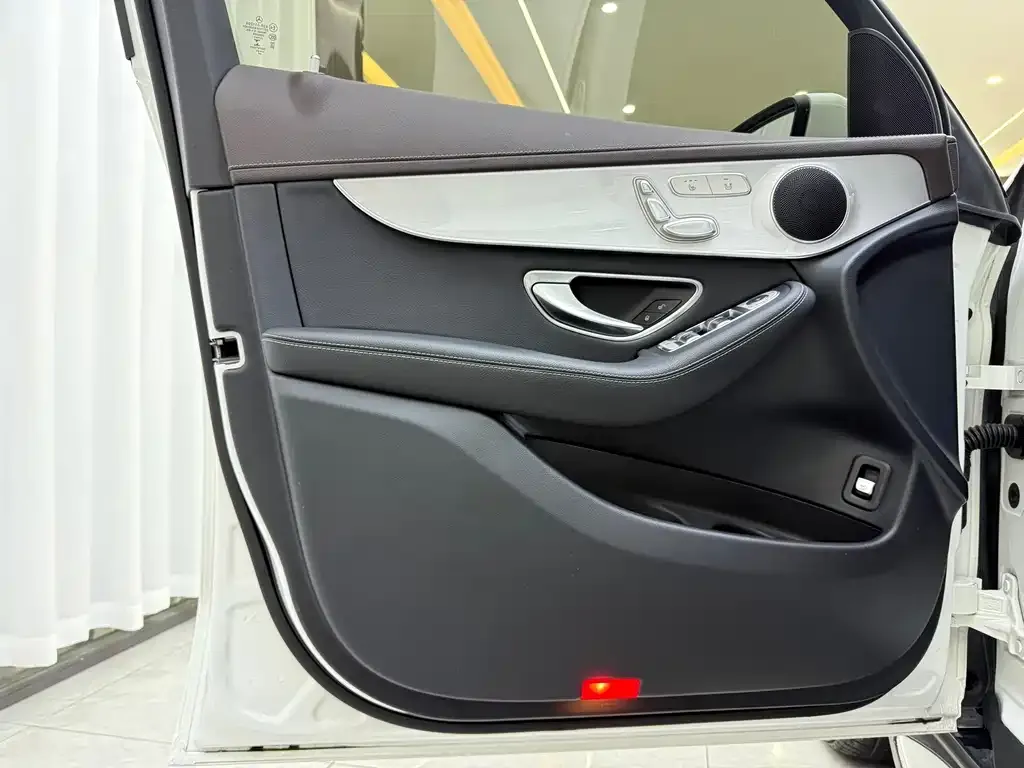 Mercedes-Benz GLC 2021 из CN, фото 4