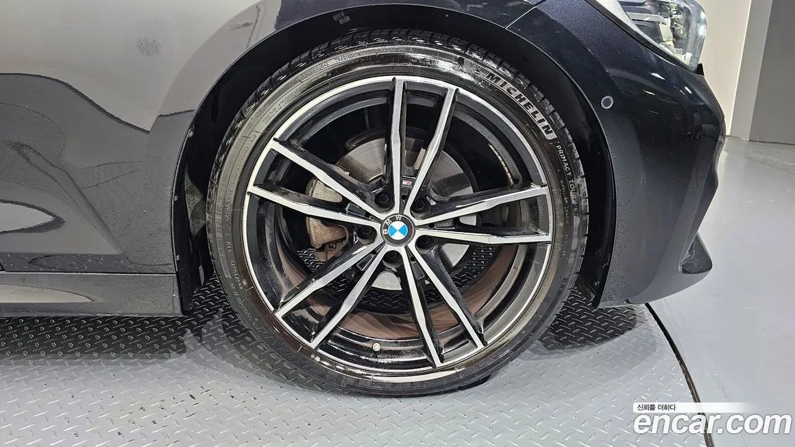 BMW 3-Series 2022 из KR, фото 6