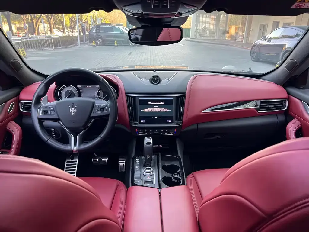 Maserati Levante 2022 из CN, фото 4
