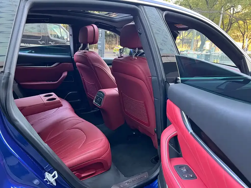 Maserati Levante 2022 из CN, фото 3