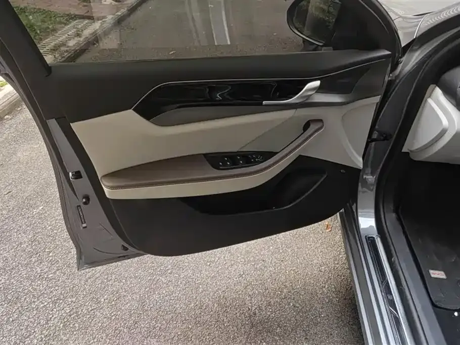 BYD Qin PLUS 2024 из CN, фото 8