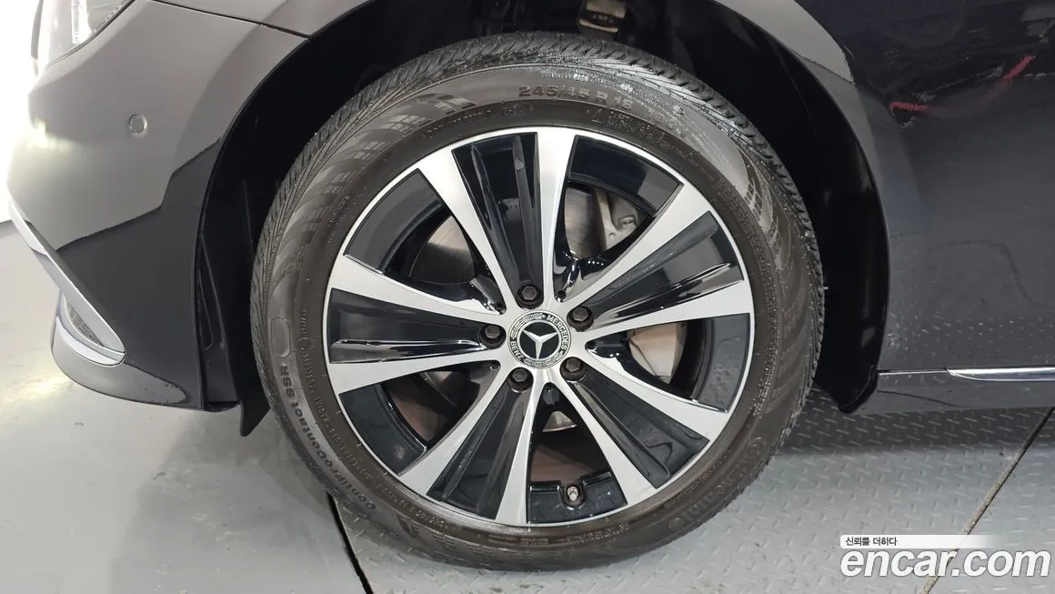 Mercedes-Benz E-Class 2021 из KR, фото 6