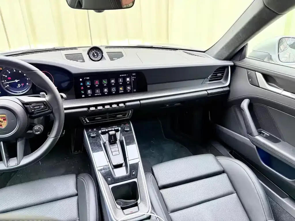 Porsche 911 2023 из CN, фото 9