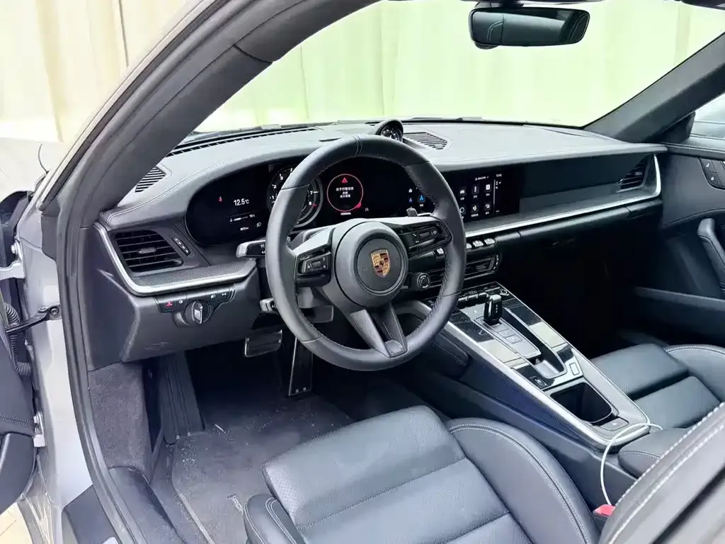 Porsche 911 2023 из CN, фото 7